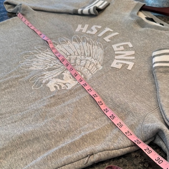 Hustle Gang light Gray Crewneck Sweater with embroidered Graphic Design EUC 3XL - Picture 2 of 12